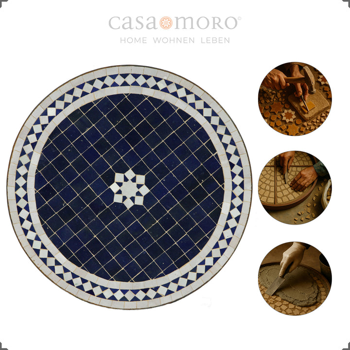 Table en mosaïque bleue dans le jardin - table à manger élégante pour deux personnes