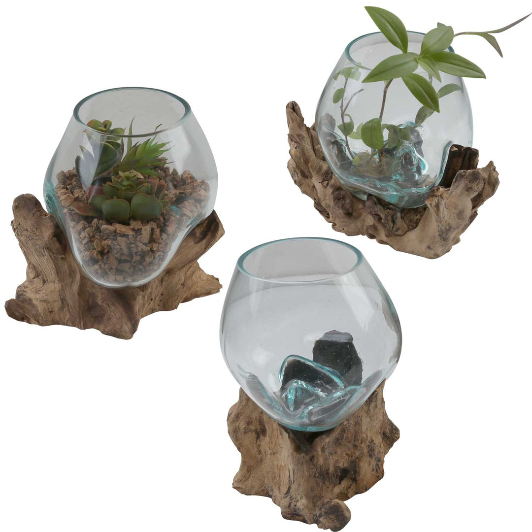 Vase en verre sur loupe A18