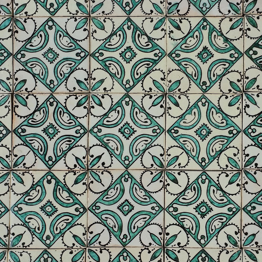Carrelage peint à la main – ornementation bohème