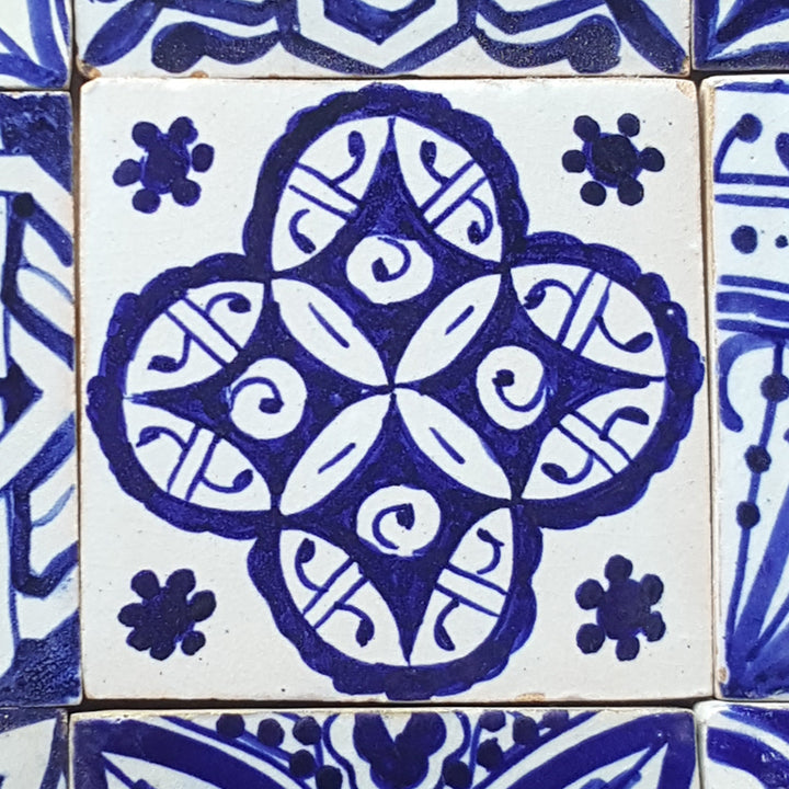 Mélange de carreaux peints à la main – lot de 9 de style méditerranéen